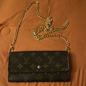 Louis Vuitton Black and Gold Clutch with Chain